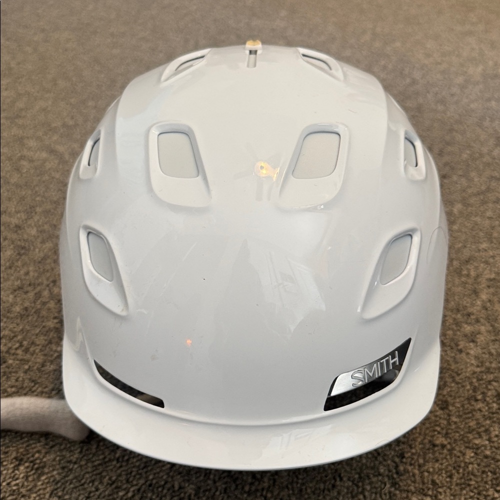 SMITH White VR Headset - Picture 3 of 3
